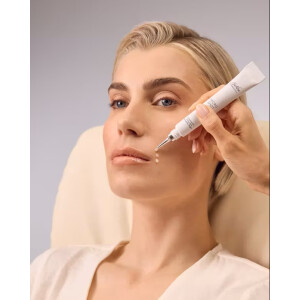 COSMECEUTICAL MICRO SHOT