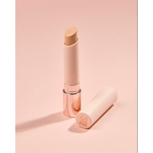 DEFENCE COLOR Anti-Blemish Stick Concealer